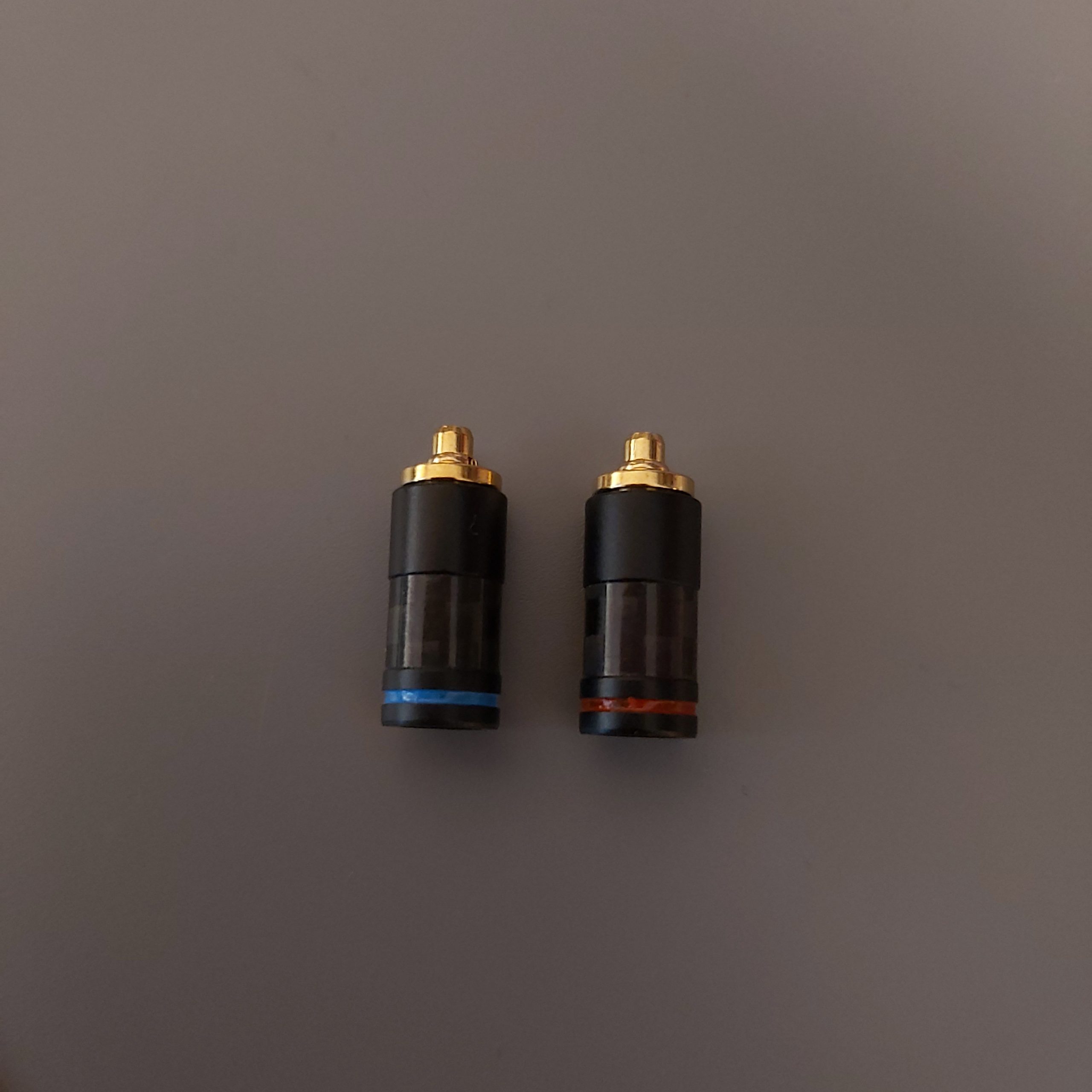 MMCX IEM Stecker Paar Audioverse de